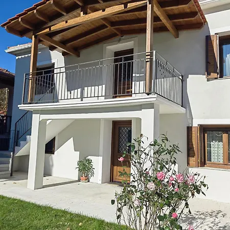 House With Garden In Paleomonastiro Trikalon Villa Gomfoi Exterior photo
